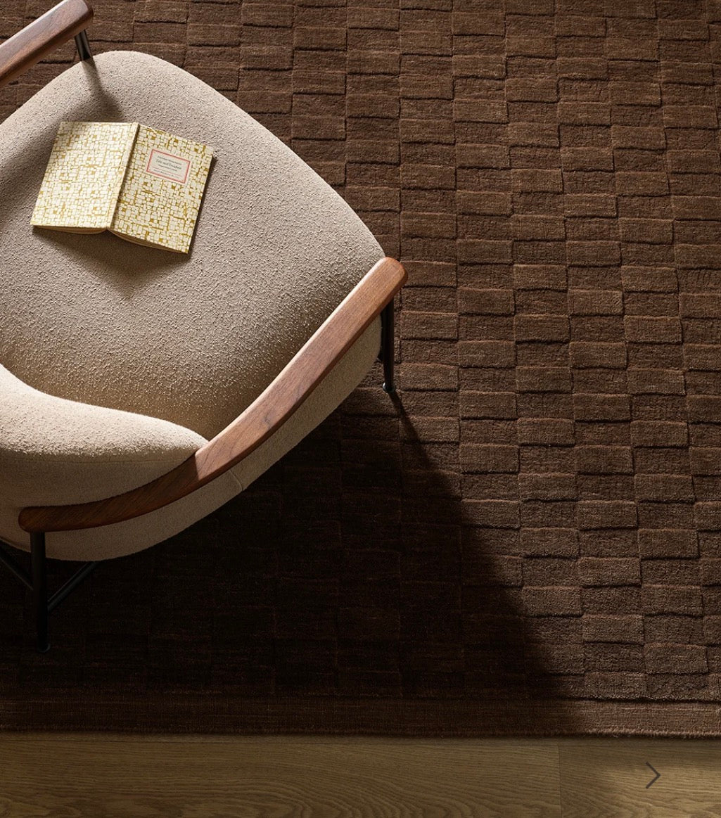 Hugo Espresso Floor rug