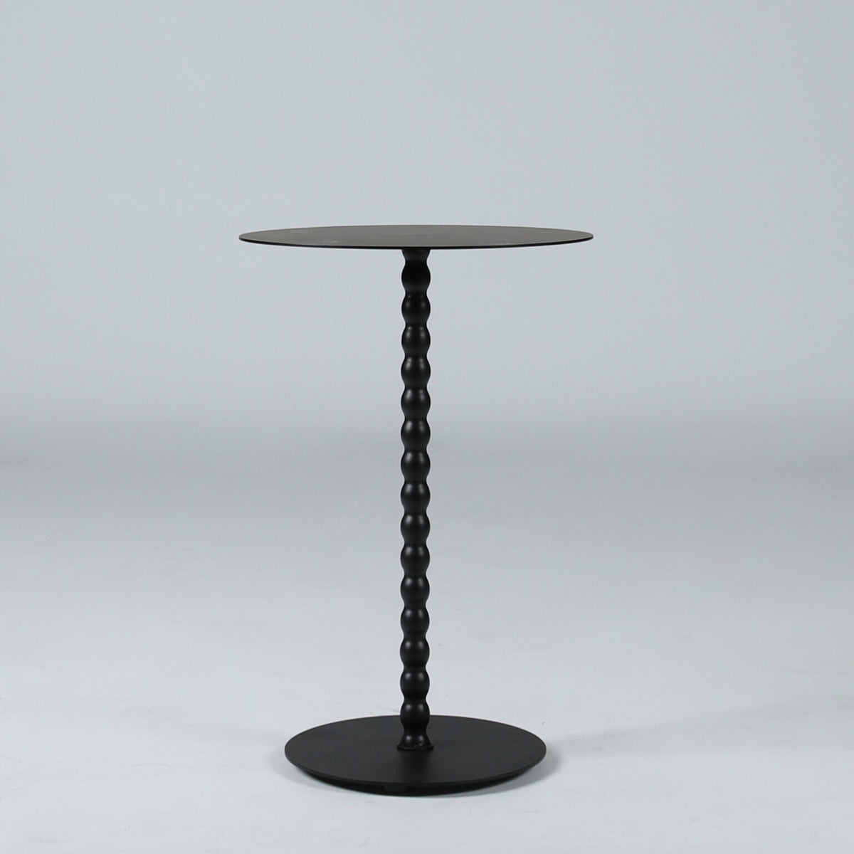 Rosta Wine Table