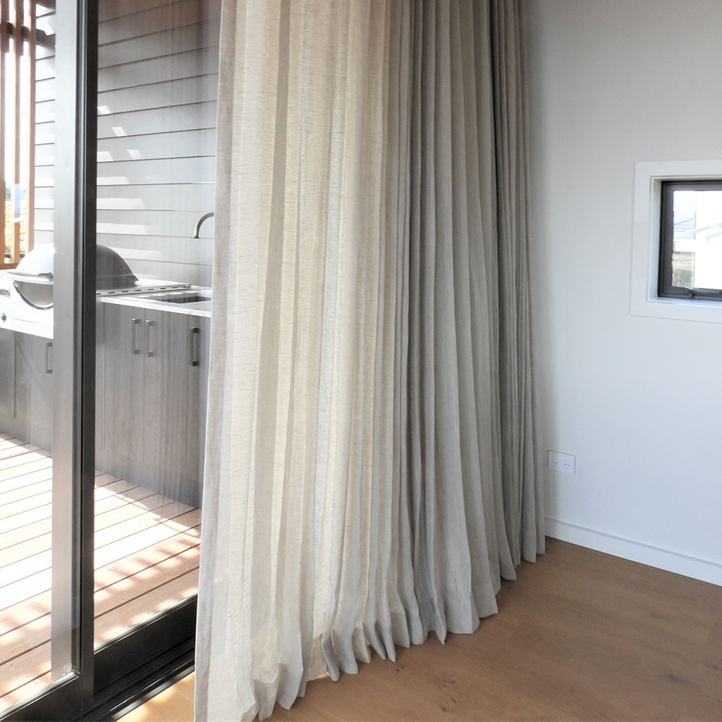 Interior Design | Donna Hydes Design, Taupo New Zealand. Update furnishings, window treatment, curtains, styling